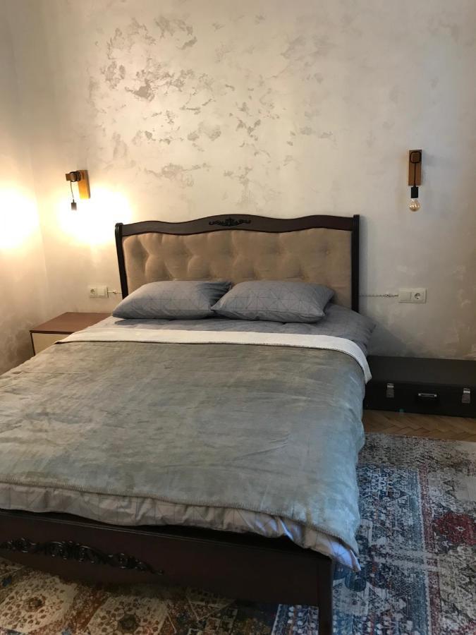 Apartament Tugan Baranovskogo Lviv Exterior foto